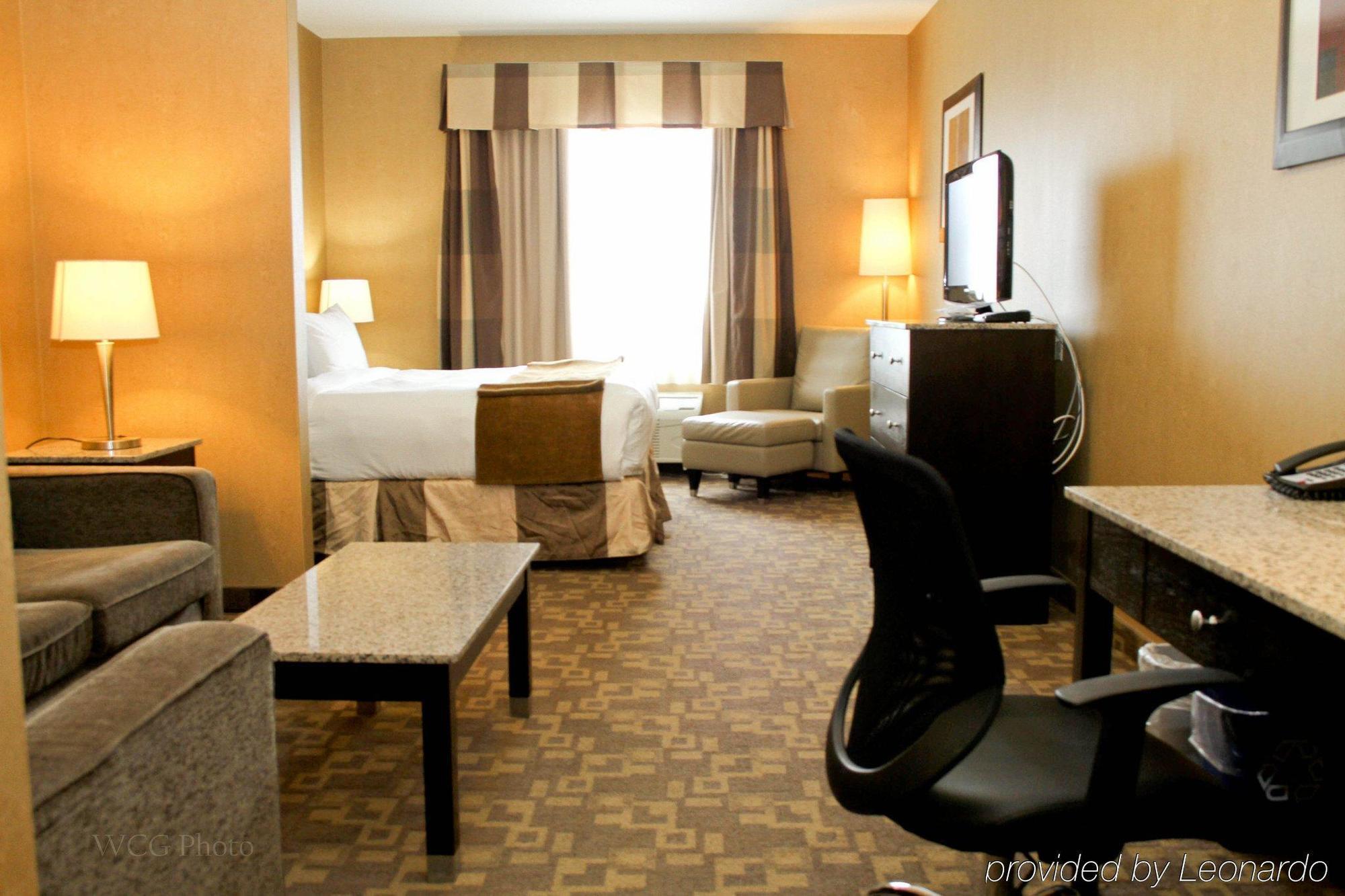 Best Western Plus South Edmonton Inn & Suites Habitación foto