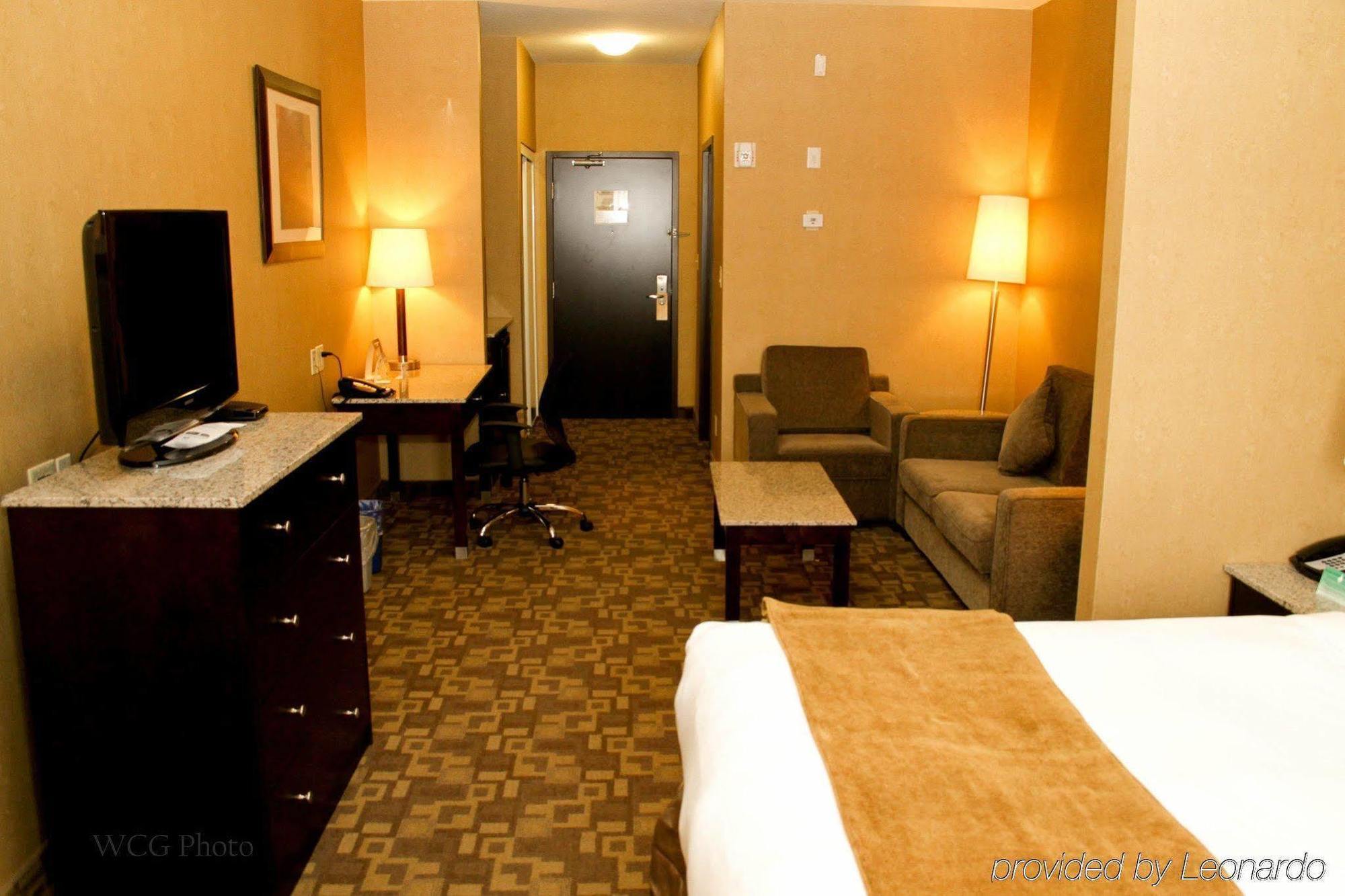 Best Western Plus South Edmonton Inn & Suites Habitación foto